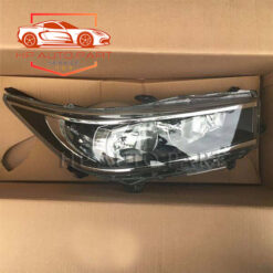 Đèn pha Toyota Innova 2016-2019 811700K340