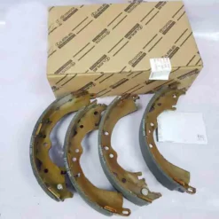 Guốc phanh sau Toyota Innova 2007-2015 04495YZZZ2