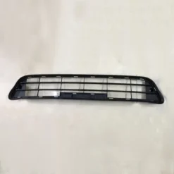 Lưới cản trước Toyota Innova 2009-2011 531120K020