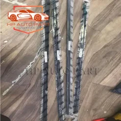 Nẹp chân kính ngoài Toyota Innova 2007-2015 757400K012