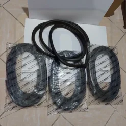 Ron thân xe Toyota Innova 2016-2019 623320K100